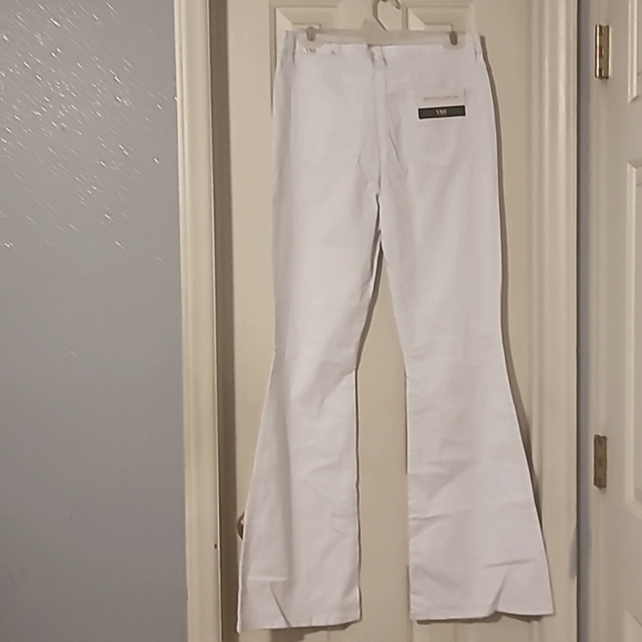 YMI High Rise Flare White Jeans - Picture 3 of 7